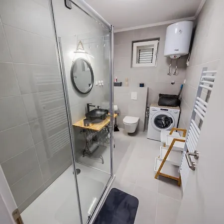 Apartman Ope *