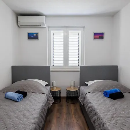 Apartman Ope Lägenhet *