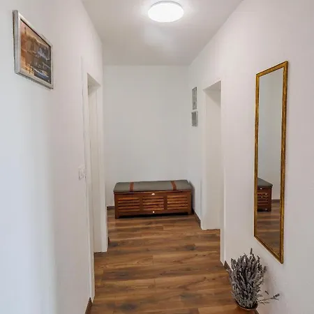 Lägenhet Apartman Ope *