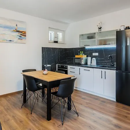 Apartman Ope Kaštela