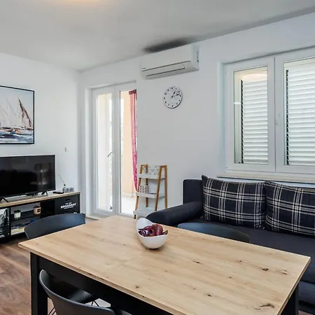 Apartman Ope * Kaštela
