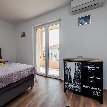 Apartman Ope Kaštela