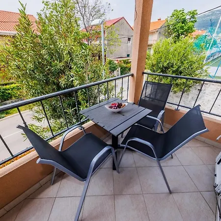 Apartman Ope * Kastela