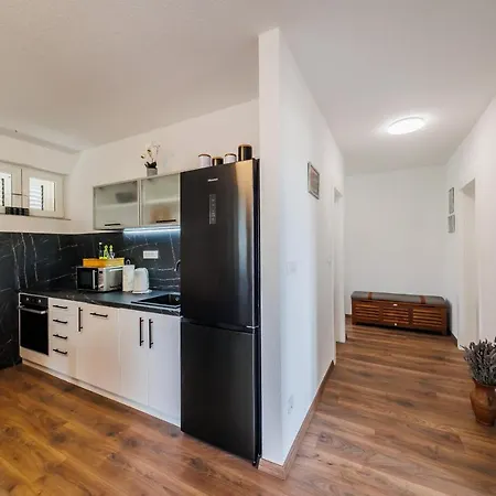 Apartman Ope Kaštela